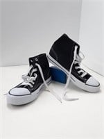 Air Walk  shoes - Size 8