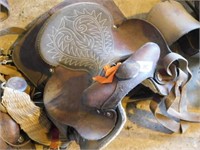 Western pleasure saddle