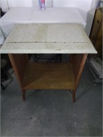 table antique rotin