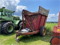 Farm Hand Dump Cart