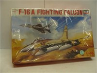 F 16A Fighting Falcon Model