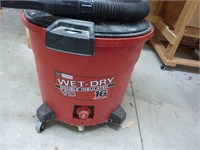 CRAFTSMAN 16 GAL WET DRY VAC