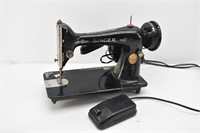 Vintage Singer Sewing Machine Cat No BZ 6-8