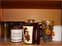 Mugs, glassware, contents of 1 shelf only