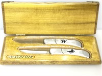 Winchester pocket knives w/wood box, approx 7