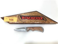 Winchester pocket knife w/wood box, approx 6.5