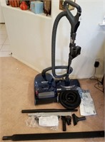 211- Kenmore Progressive Vacuum Set