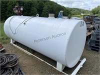 Highland 1000 gallon fuel tank with electric pump