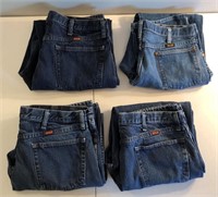 (4) Pairs of Men's Wrangler Jeans