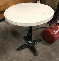 22” Metal Pedestal Table