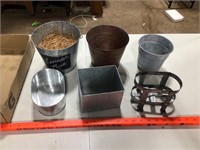 6 pieces metal buckets / containers