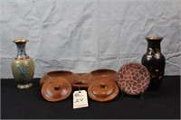 African Theme Deocr inlcuding vases