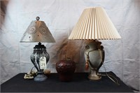 Pair of Lamps and Apple Decor