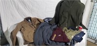 Carhartt Jackets and T-Shirts. Size M and L.