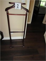 Butler Plantation Valet Stand (Master)