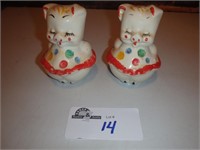 PAIR OF SALT AND PEPPER SHAKERS, MATCH TO LOT 13