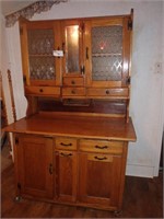 HOSSIER CABINET