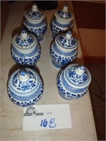 6 SMALL BLUE AND WHITE LIDDED JARS