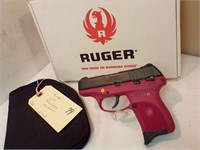 Ruger LC9   9mm in box has a case