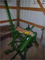 John Deere semi-mounted sickle mower