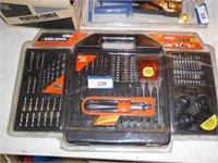 Black & Decker drilling and screwdriver set
