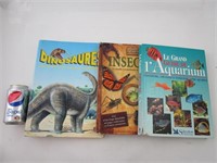 3 Livres sur les animaux (Dinosaures, Insectes et