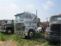 Ford CL9000 Cab & Chassis,