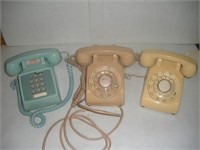 3 Vintage Phones
