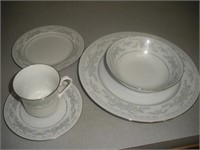 Somerset Plates, Bowls, Cups
