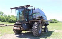Gleaner R5 Combine 3109Hrs 24.5-32Tires