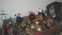 Old World Christmas Ornaments, Scented Pinecones
