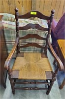 LADDER BACK ARM CHAIR WITH ARM BOTTOM