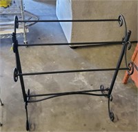 WROUGHT IRON QUILT RACK
