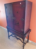 Antique Chinese armoire 35w 62h