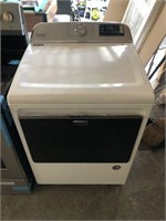 MAYTAG ELECTRIC DRYER WITH STEAM
