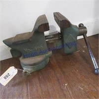BENCH VISE NO.400-APPROX 12"L