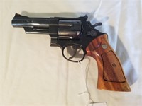 Smith & Wesson 29-2 44 Mag Revolver