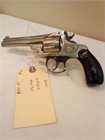 S&W  Revolver 38