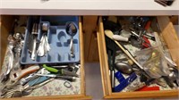 Contents of 2 kitchen drawers- silverware and
