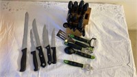 Knives - QTY 18 with kitchen gadgets