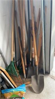 Yard tools at least 10 pieces