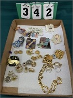 Artisan Pins & Gold Tone Jewelry Lot