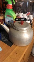 Tea pot