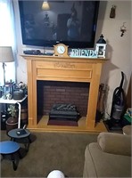 Fireplace with heater CONTENTS ON TOP NOT
