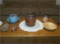 Lot of candles, wall decor, planter, wood bowl,