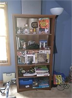 Wooden bookcase CONTENTS NOT INVLUDED