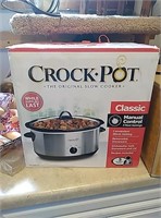 Crock pot new in box