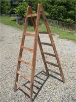 6Ft. Wooden Step Ladder