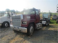 1993 Ford LTL9000 T/A Road Tractor,
