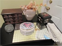 jewelry boxes & items